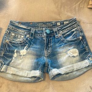 MissMe Shorts- Size 27